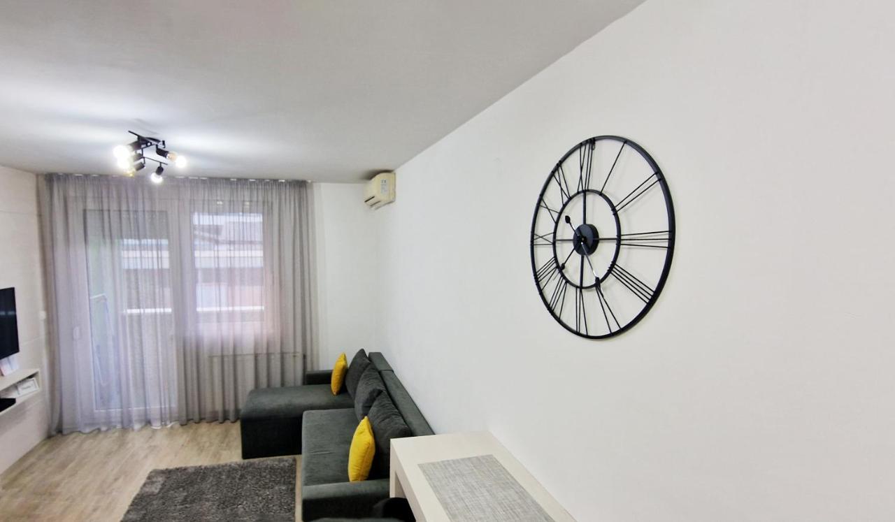 Studio 7 Nowy Sad Zewnętrze zdjęcie